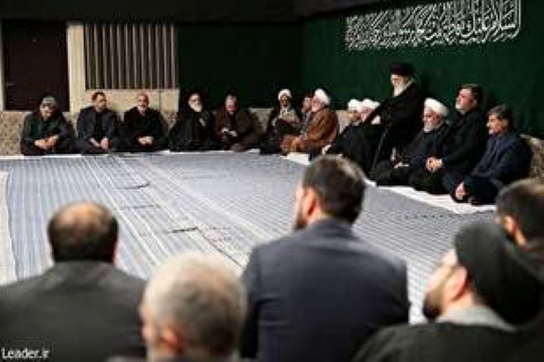 با حضور رهبر معظم انقلاب اسلامی در حسینیه امام خمینی(ره)؛ مراسم عزاداری ایام شهادت حضرت فاطمه‌زهرا(س) برگزار شد 