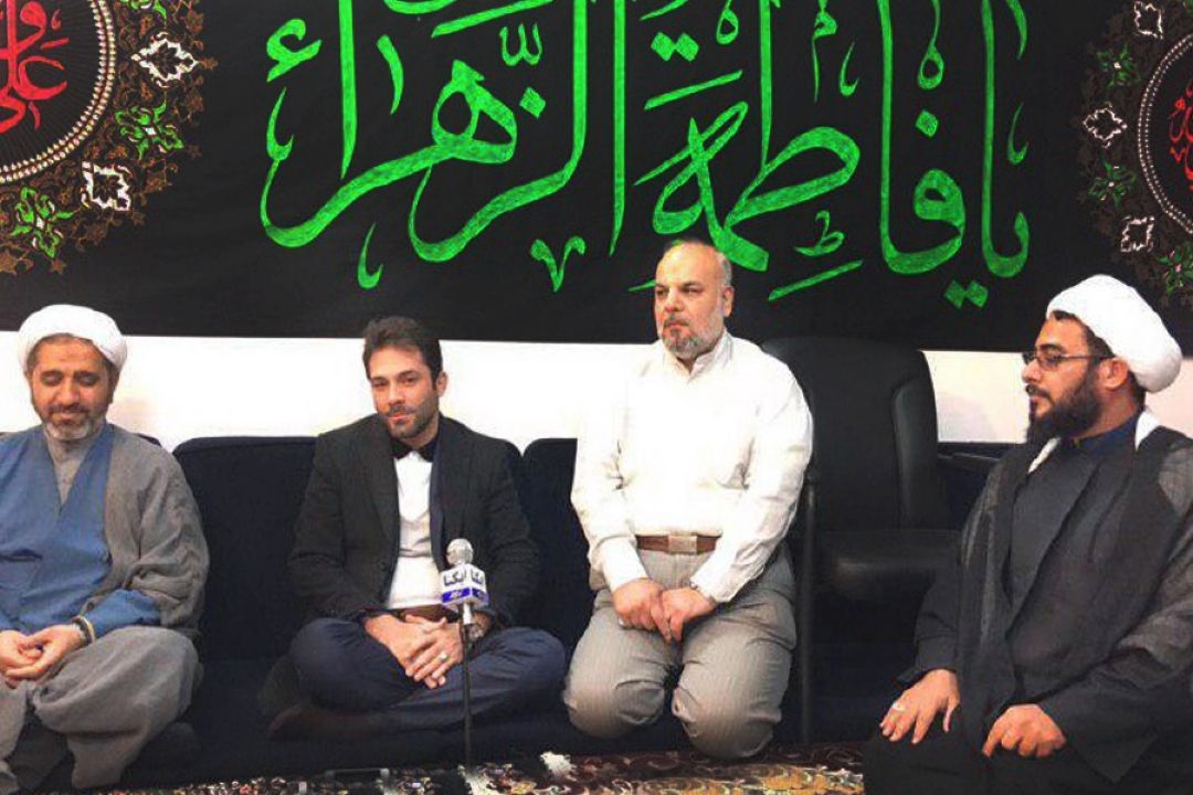 تلاوت كوتاه جعفر فردی در دفتر امام جمعه شهرستان باغین كرمان