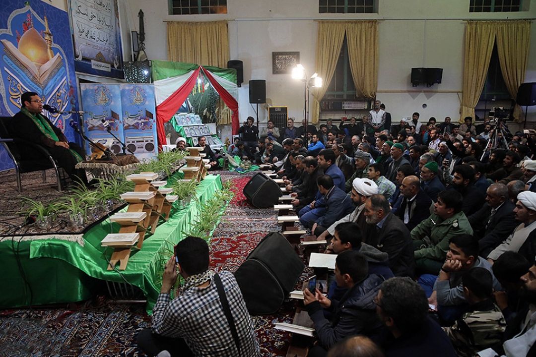 قرائت صلوات خاصه امام رضا (ع) در كرسی تلاوت رضوی شهرستان فریمان