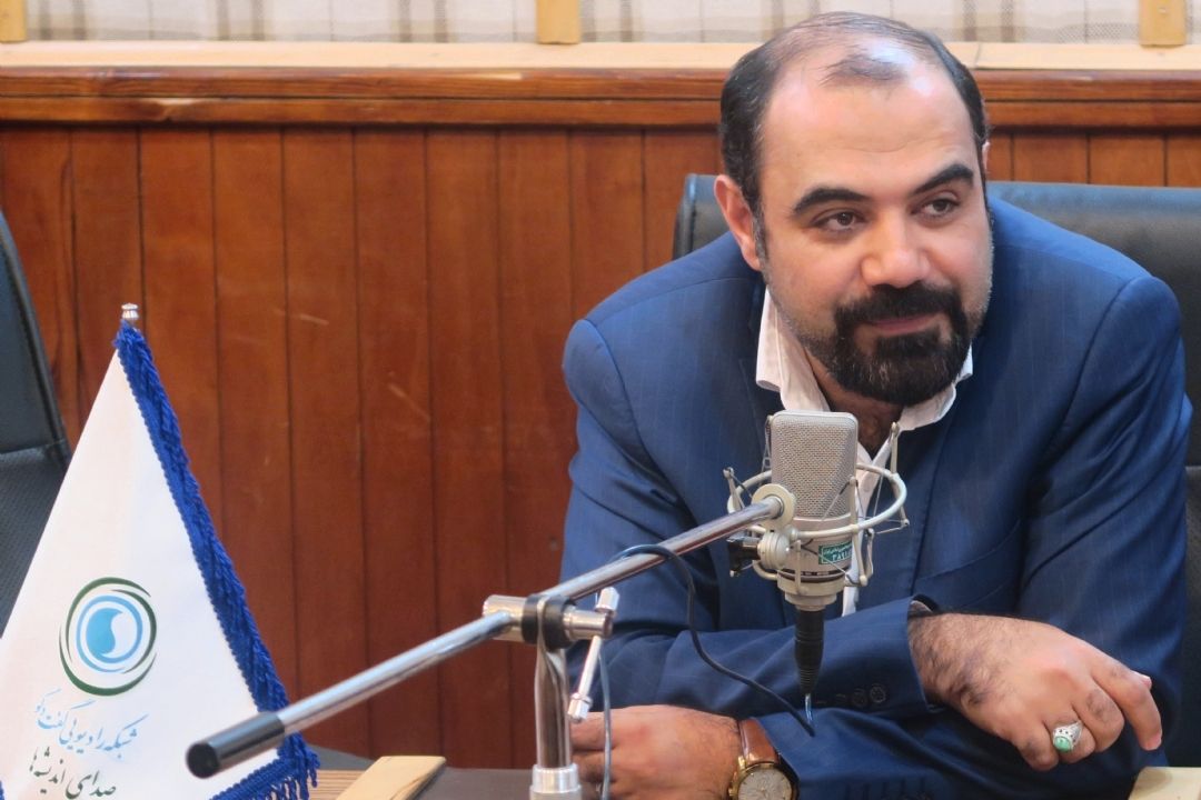 وضعیت فعلی زبان فارسی؛ نتیجه سركوفت زدن بر علوم انسانی 