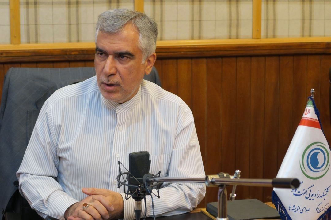 پیوستن به پالرمو مانند برجام نان و گوشت را ارزان می‌كند!