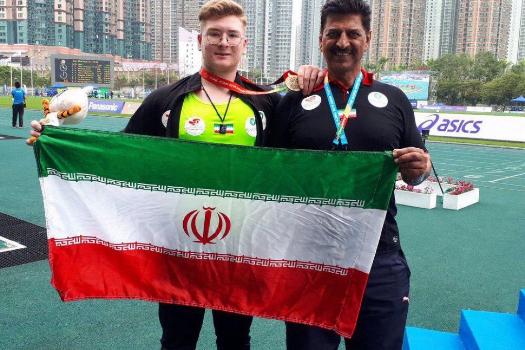 مدال طلا مسابقات دوو‌میدانی قهرمانی نوجوانان آسیا