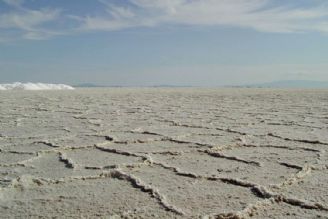 جزیره سرگردان؛ تپه ای در دریاچه نمك / رد پای انسان در جزیره سرگردان هشداری برای حفظ محیط زیست