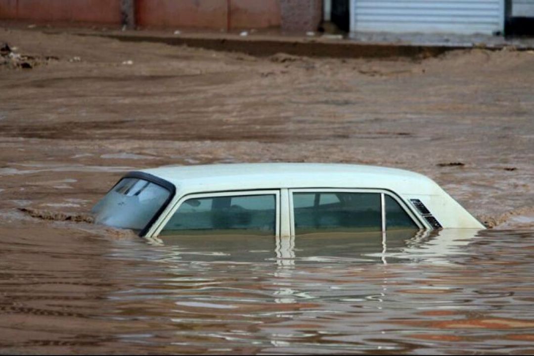 44 فوتی در حوادث جوی كشور/سیلزدگان نگران خدمات درمانی نباشند