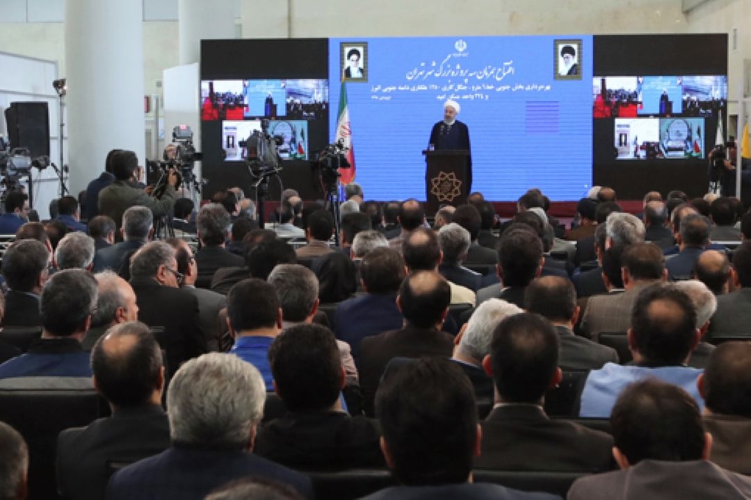 آقای روحانی در مراسم افتتاح خط 6 مترو تهران:طرح‌های توسعه‌ای كشور از افتخارات نظام است 