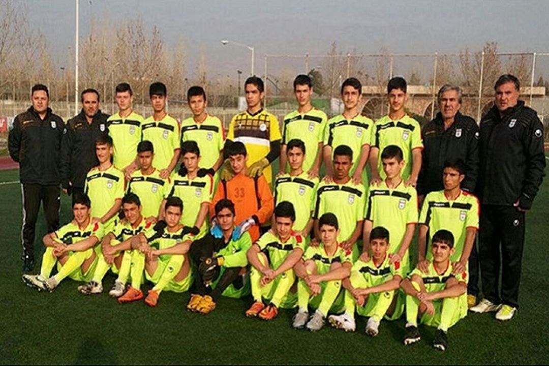 داستان  زندگی دو فوتبالیست در رادیو نمایش