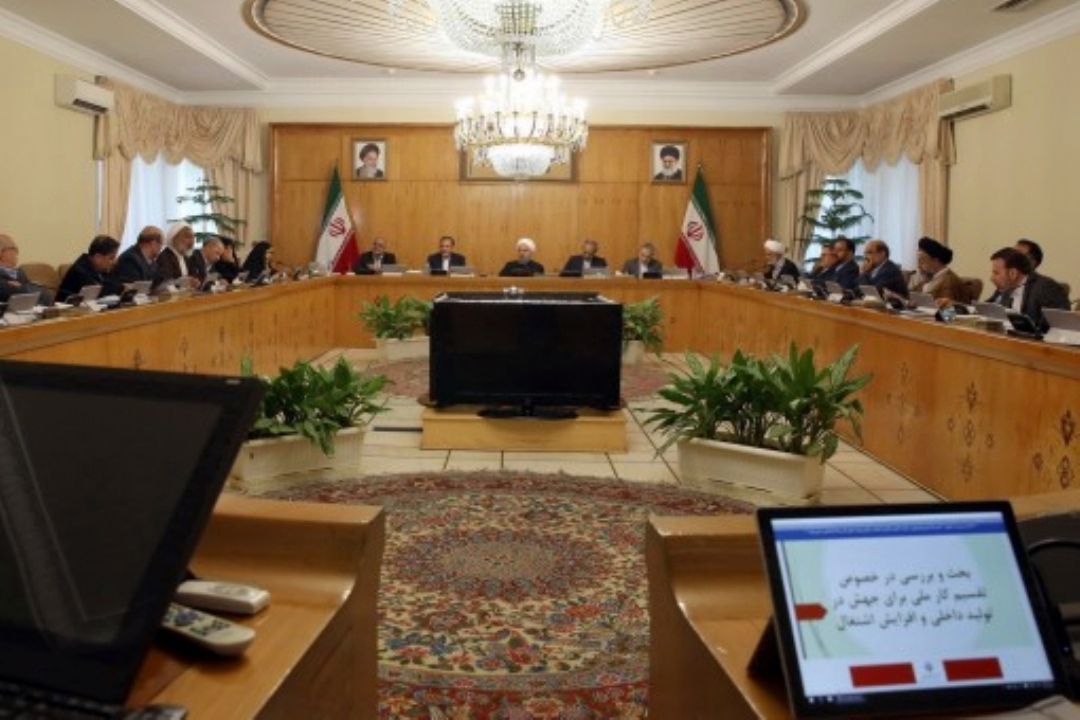 وزارت اقتصاد سیاستهای اصل 44 را با ‏تمام توان اجرا كند 