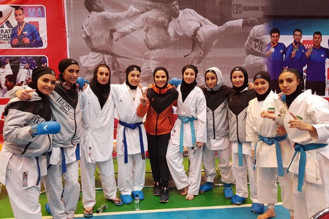 مرداس قم جام سوپرلیگ كاراته بانوان  را به خانه برد