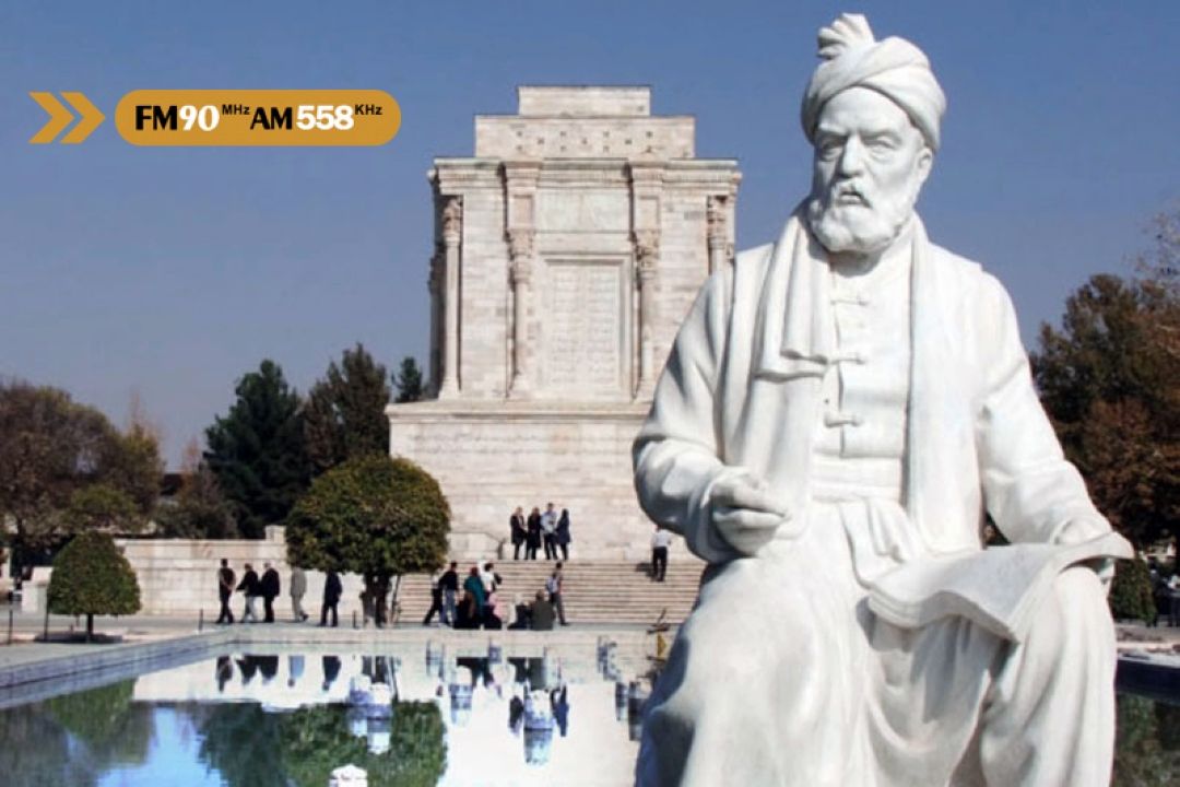 شاهنامه زنده كننده زبان پارسی است