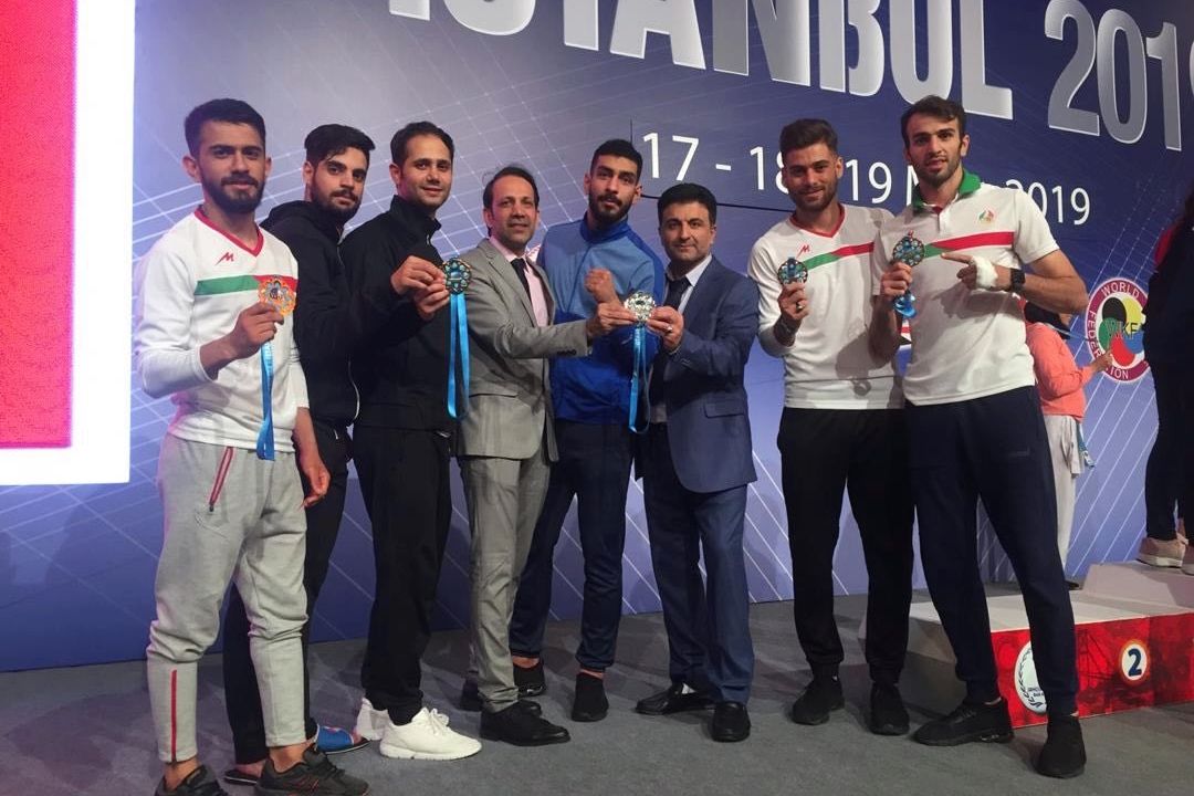 تیم ایران با 6 مدال طلا و 3 برنز عنوان قهرمانی دومین مرحله لیگ جهانی كاراته وان در تركیه را كسب كرد  
