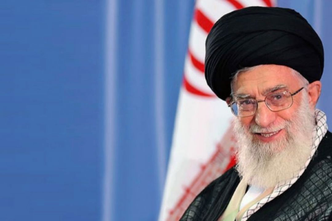حضرت آیت الله خامنه ای در پیامی قهرمانی تیم والیبال جوانان ایران را تبریك گفتند.