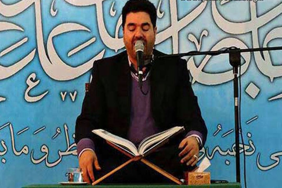 حمیدرضا احمدی وفا، قاری دویست و چهل و پنجمین كرسی تلاوت/ پخش زنده از رادیو قرآن