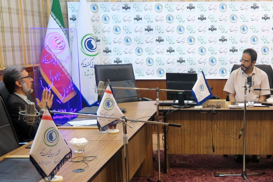 انگلیس پا به میدان نگذاشته، آچمز شد