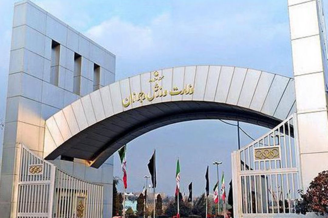 انتزاع وزارتخانه دردی از ورزش كشور دوا نمی كند