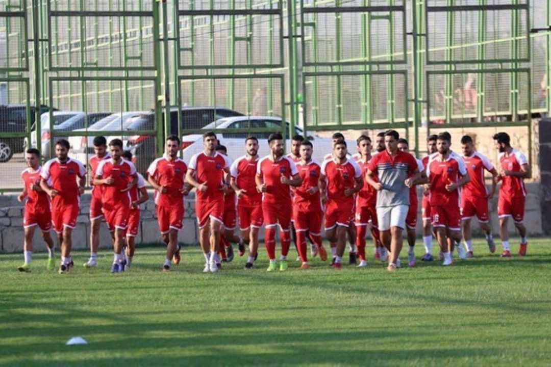 كاروان نساجی با 11 غایب وارد مازندران شد/ مهاجری هم تیم را همراهی نكرد