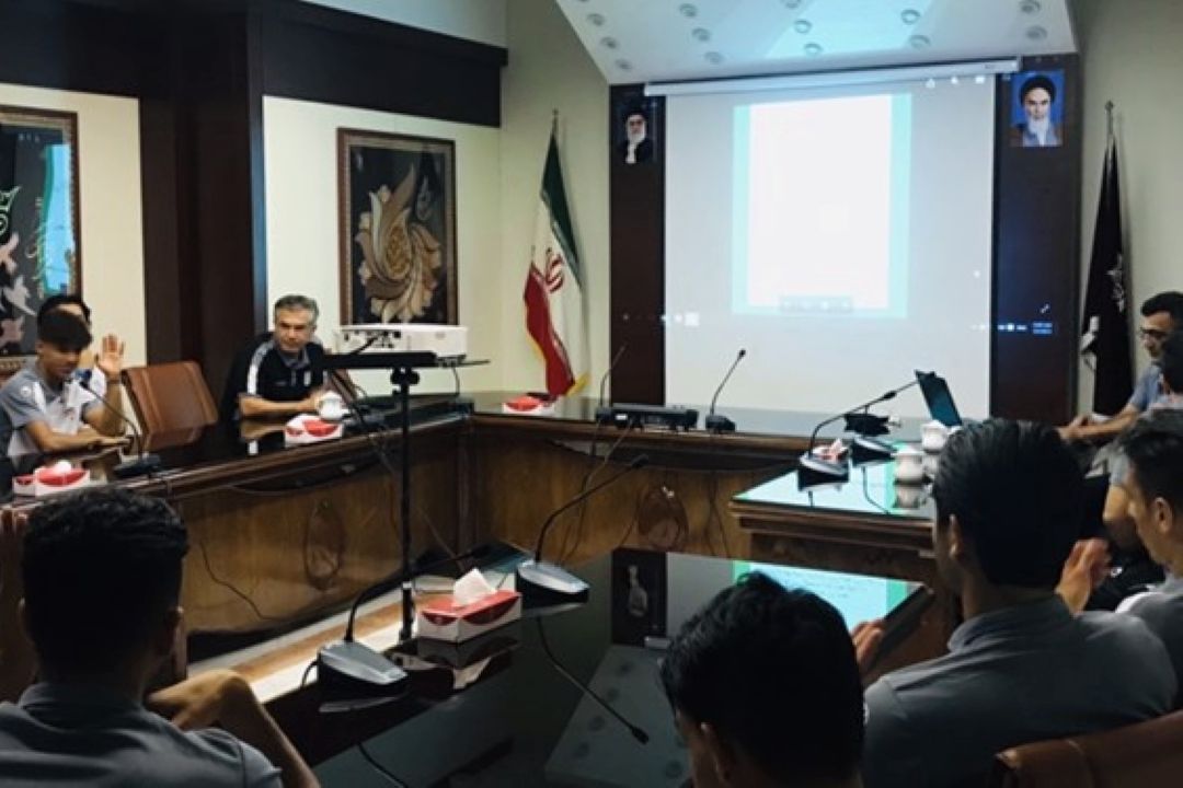 جلسه آنالیز بازی های تیم امید در مشهد برگزار شد
