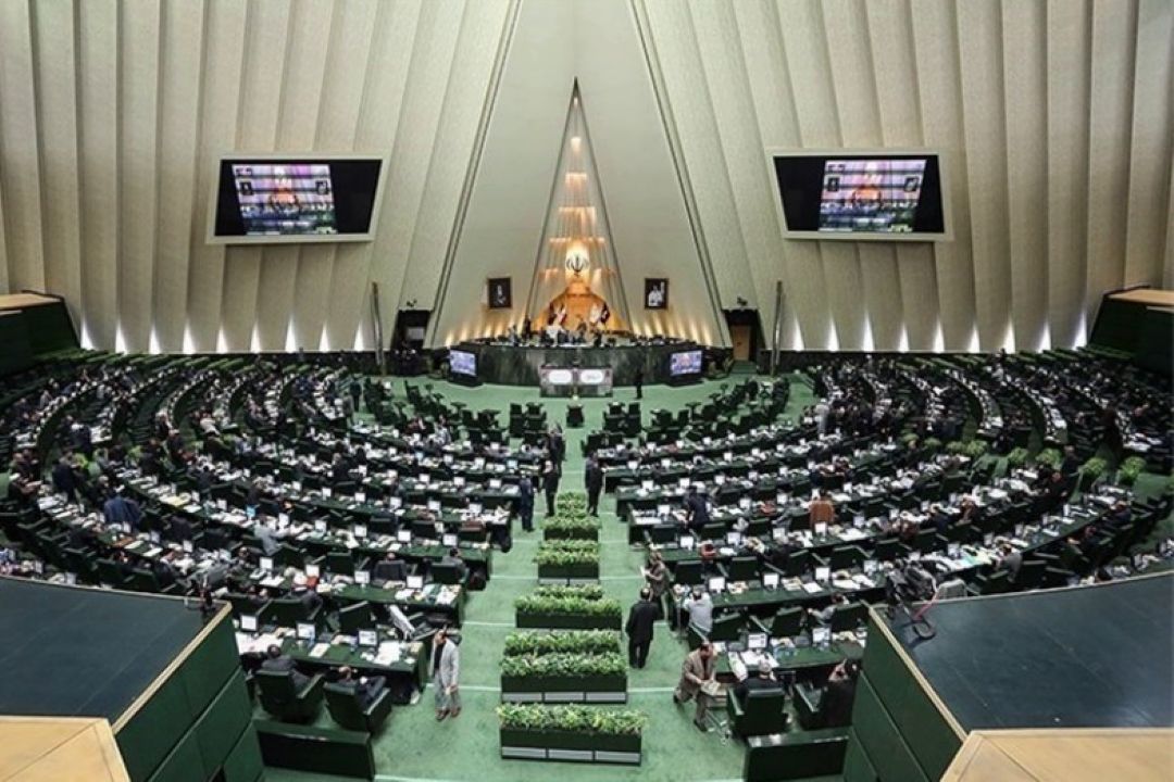 لایحه قانون تجارت مبنای حقوقی مستحكمی دارد