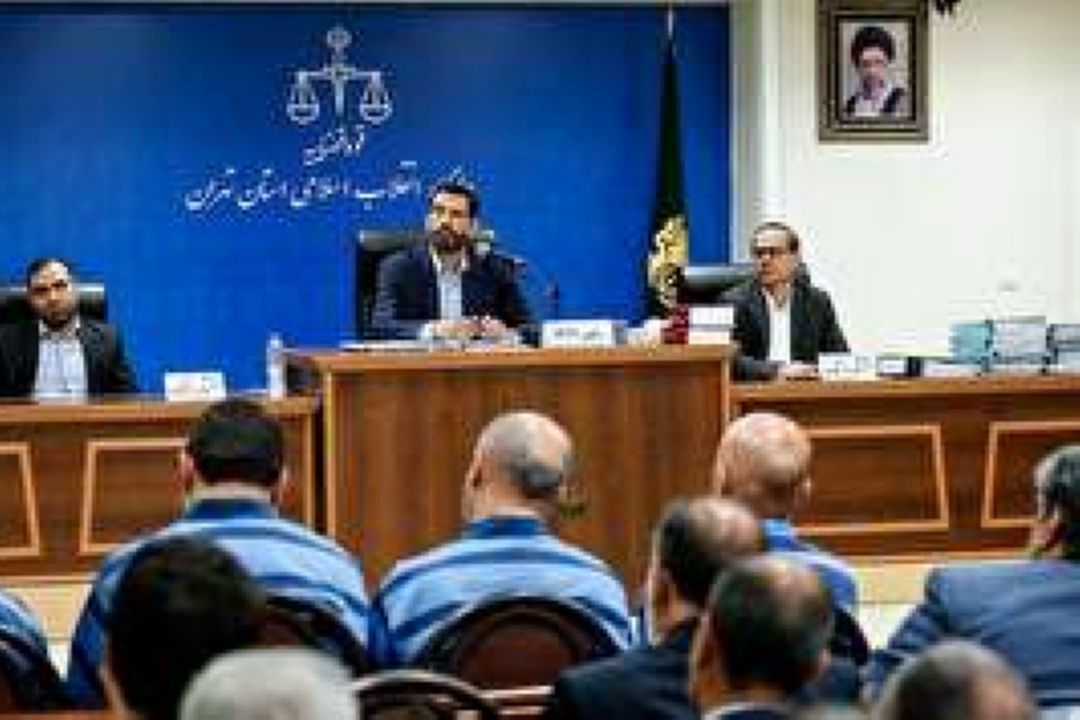 آغاز جلسه دادگاه مدیران وقت بانك سرمایه