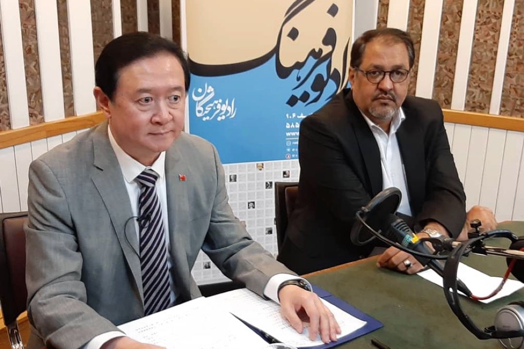دیدار سفیر چین و مسئولان رادیو و تلویزیون بخش فارسی چین با مدیر رادیو فرهنگ