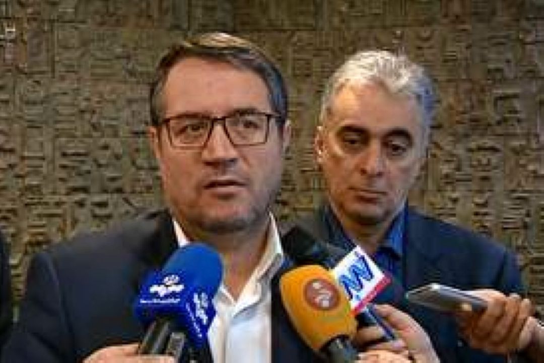 پرهیز از خام فروشی اولویت اصلی دولت