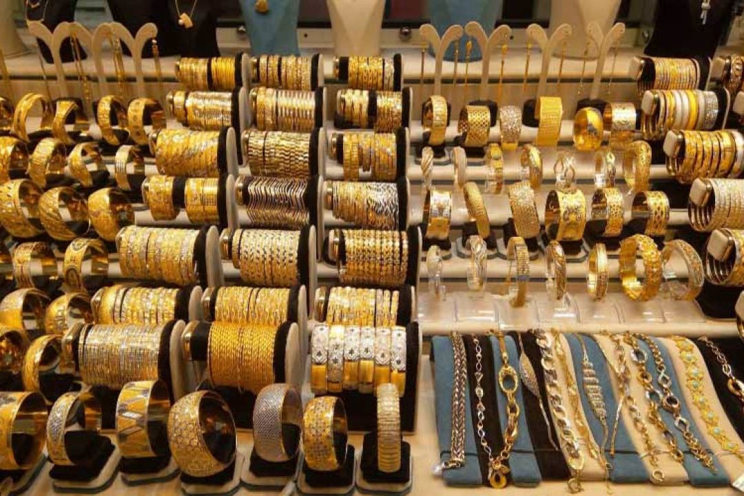 كاهش اندك قیمت طلا در بازار جهانی 