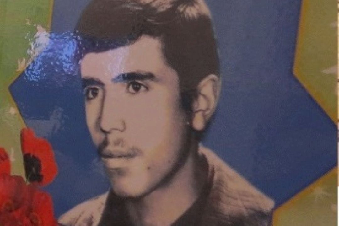 هدیه مادر شهید به مهدی ترابی