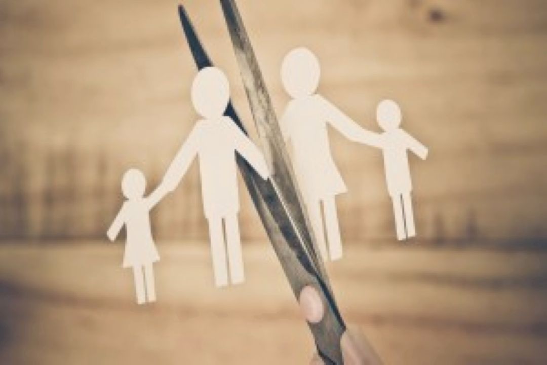 قبح زدایی از طلاق در جامعه و آثار مخرب آن