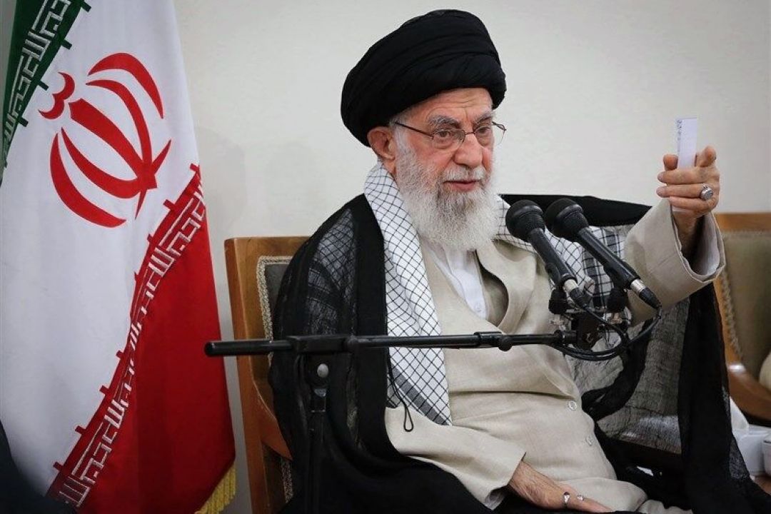 روایت رهبر معظم انقلاب از نامگذاری هفته وحدت با برادران اهل سنت