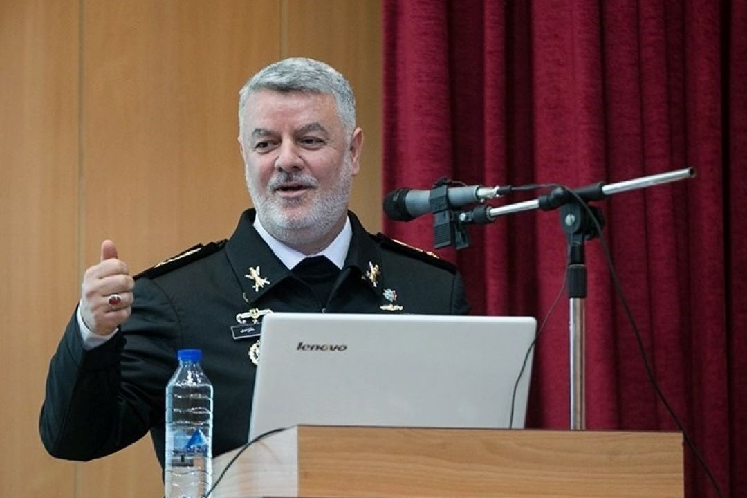فرمانده نیروی دریایی ارتش: پایان دوره پرسه زدن امریكا در خلیج فارس
