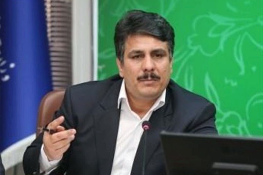 مردم به‌خاطر بنزین تحت فشارند، دیگر با حذف ارز 4200تومانی گرانی را بیشتر نكنیم