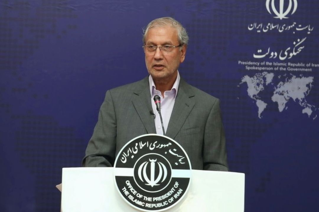 سخنگوی دولت در جمع خبرنگاران