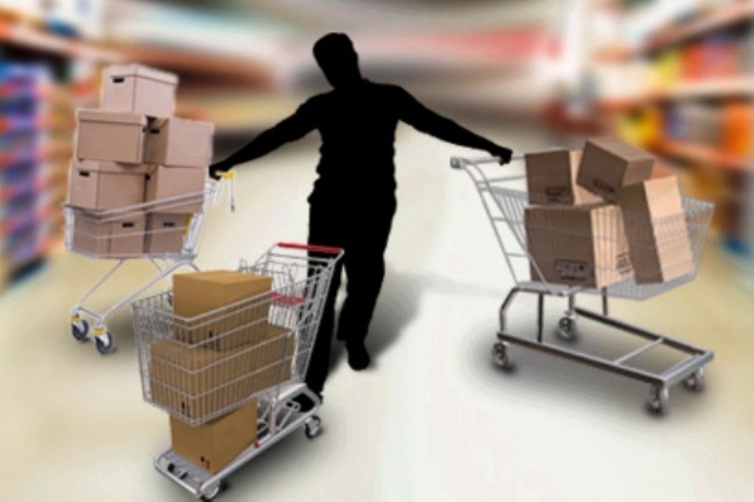 بررسی چرایی اسراف در سبك زندگی ایرانی‌ها 