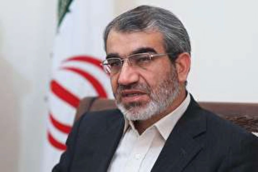 كدخدایی در فضای مجازی نوشت دفاع مشروع، پاسخی به هرگونه تجاوز