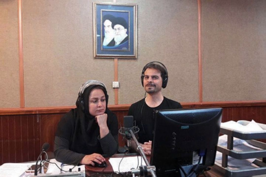 شوخی با "كارمندان رادیو صبا" در «عصر صبا»
