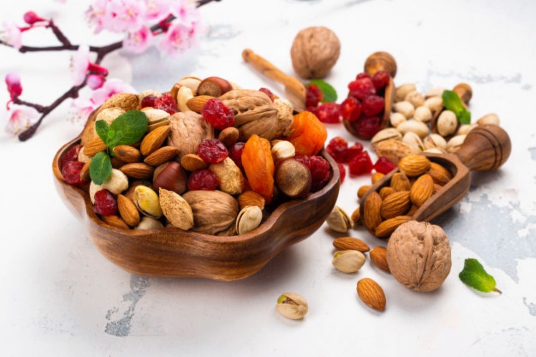 آجیل و شیرینی در «نوروز صبا»
