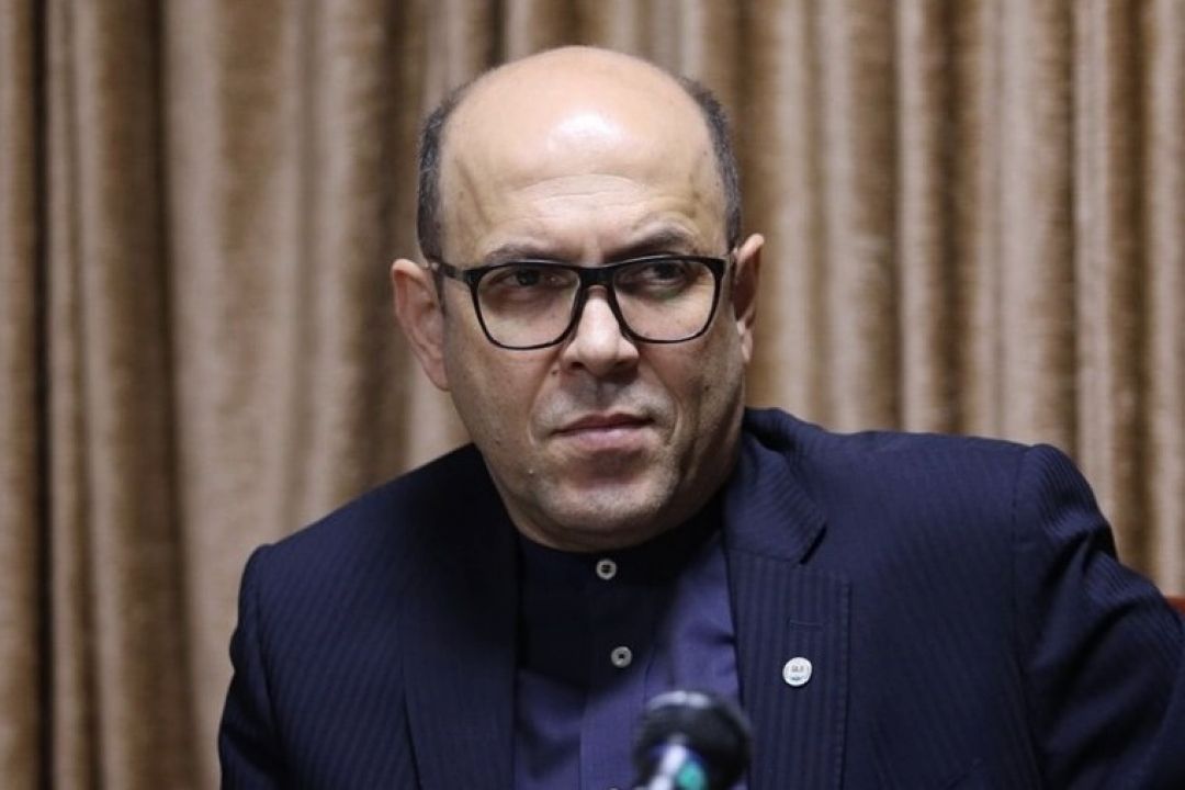 احمد سعادتمند همكاری با استقلال را آغاز كرد