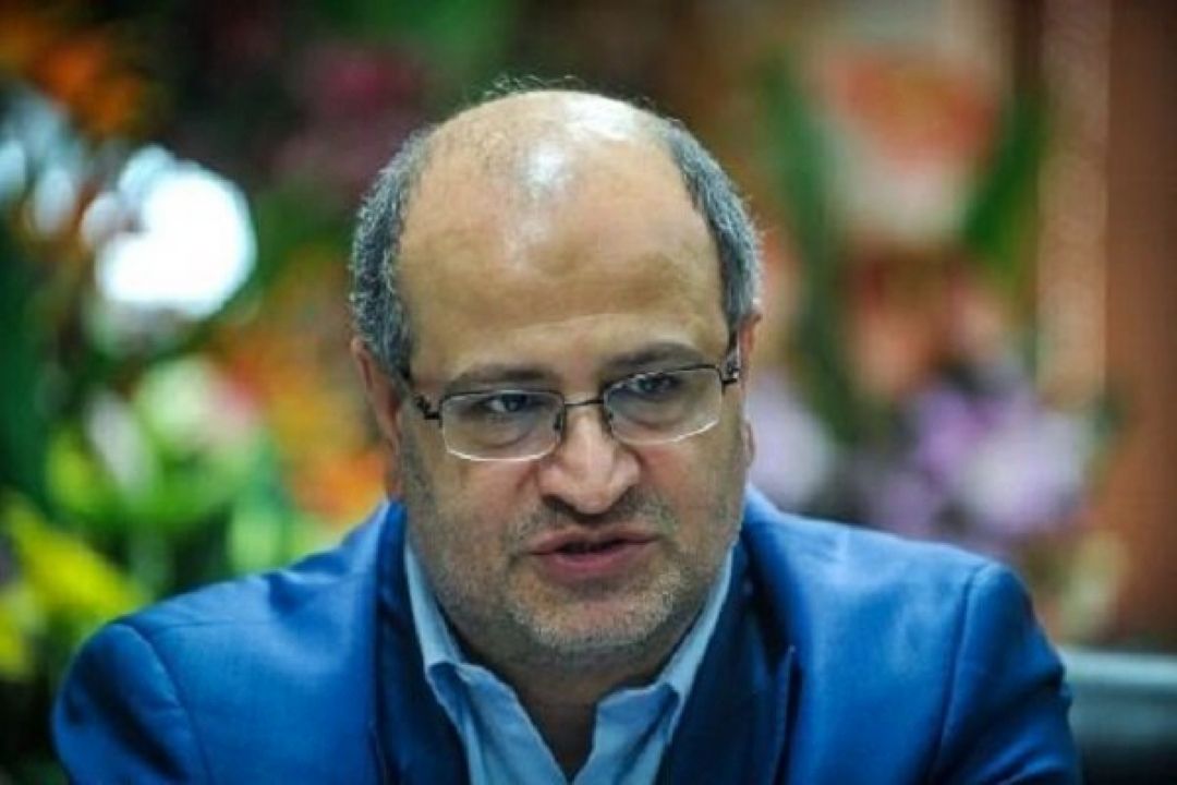 خروج از تهران برای سفر ممنوع شود/اخذ عوارض و جریمه های سنگین