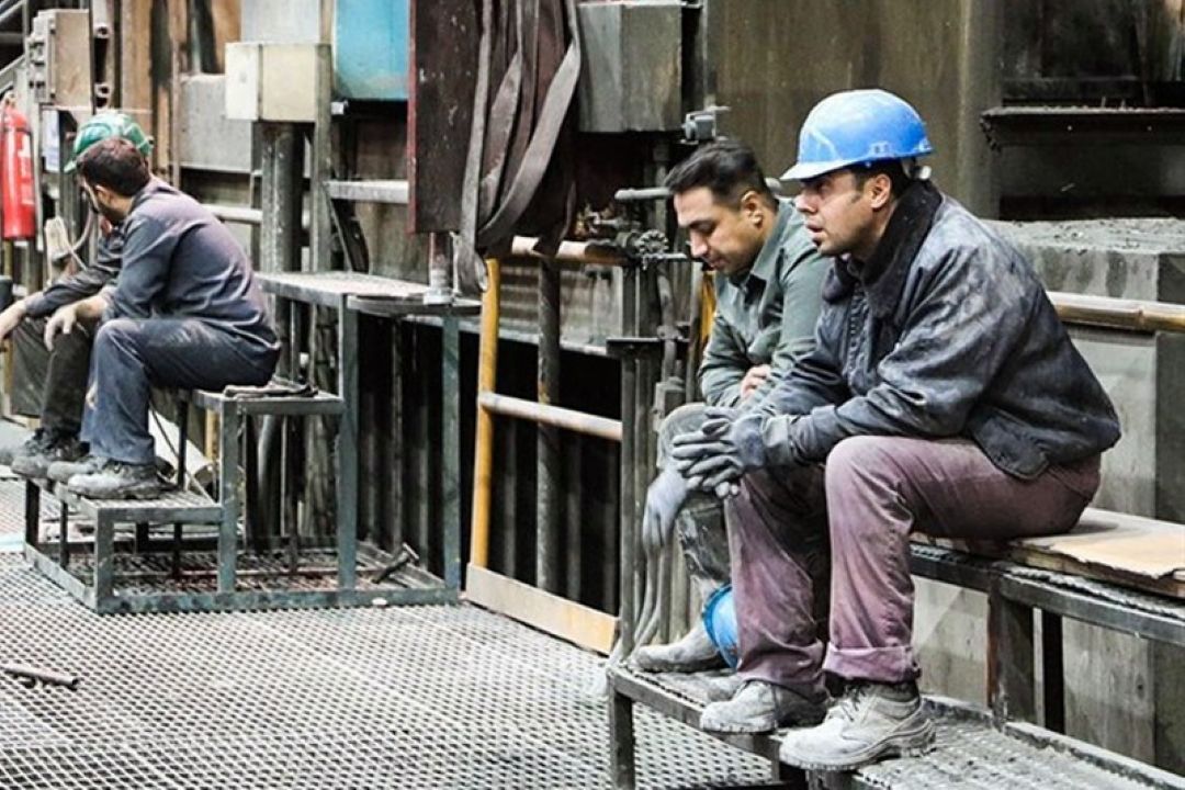 خیران بخشی از دستمزد كارگران بیكار شده را بپردازند.