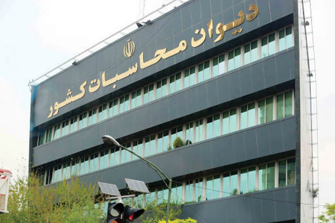 دولت با تكذیب گزارش دیوان محاسبات نمی تواند افكار عمومی را قانع كند