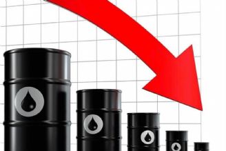 قیمت پایین نفت تا آذرماه ادامه دارد