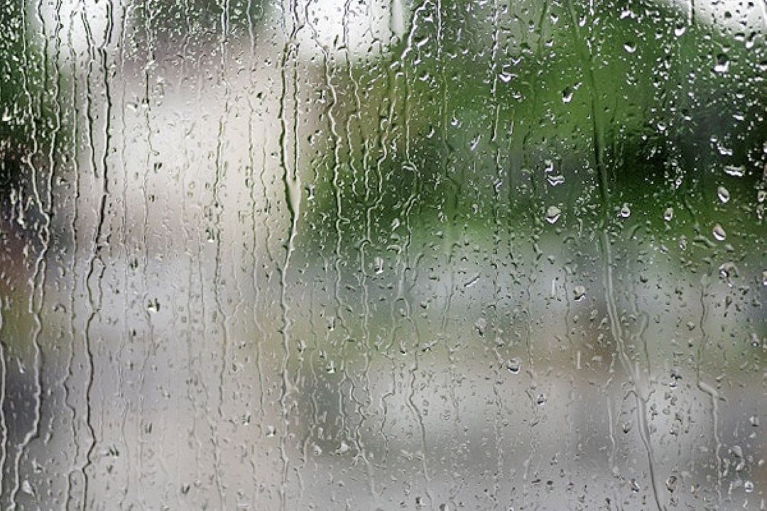 بارش باران در جاده‌های هشت استان كشور