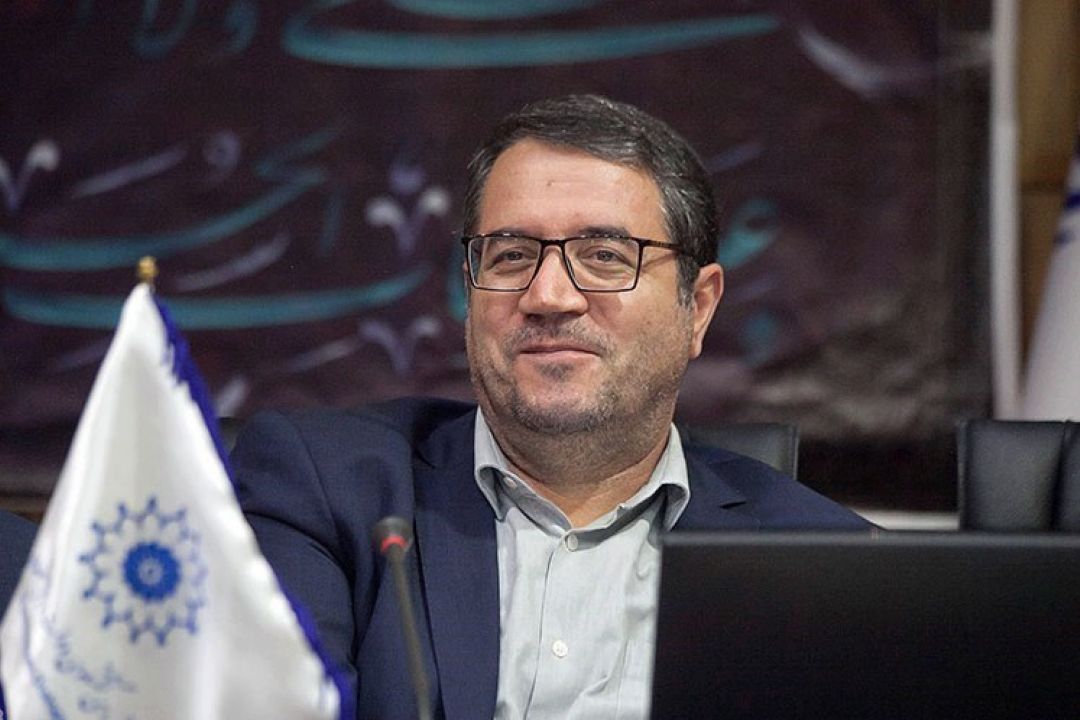 حجت شرعی برای استعفا ندیدم