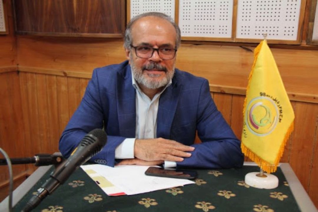مرغداران در حاشیه زیان هستند