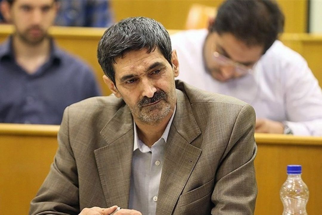 منطقی: خودكفایی خودرو عقلانی نیست