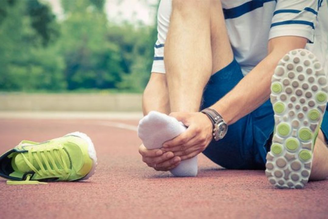 آموزش چند حركت ورزشی برای تقویت پاها در "گلخونه"