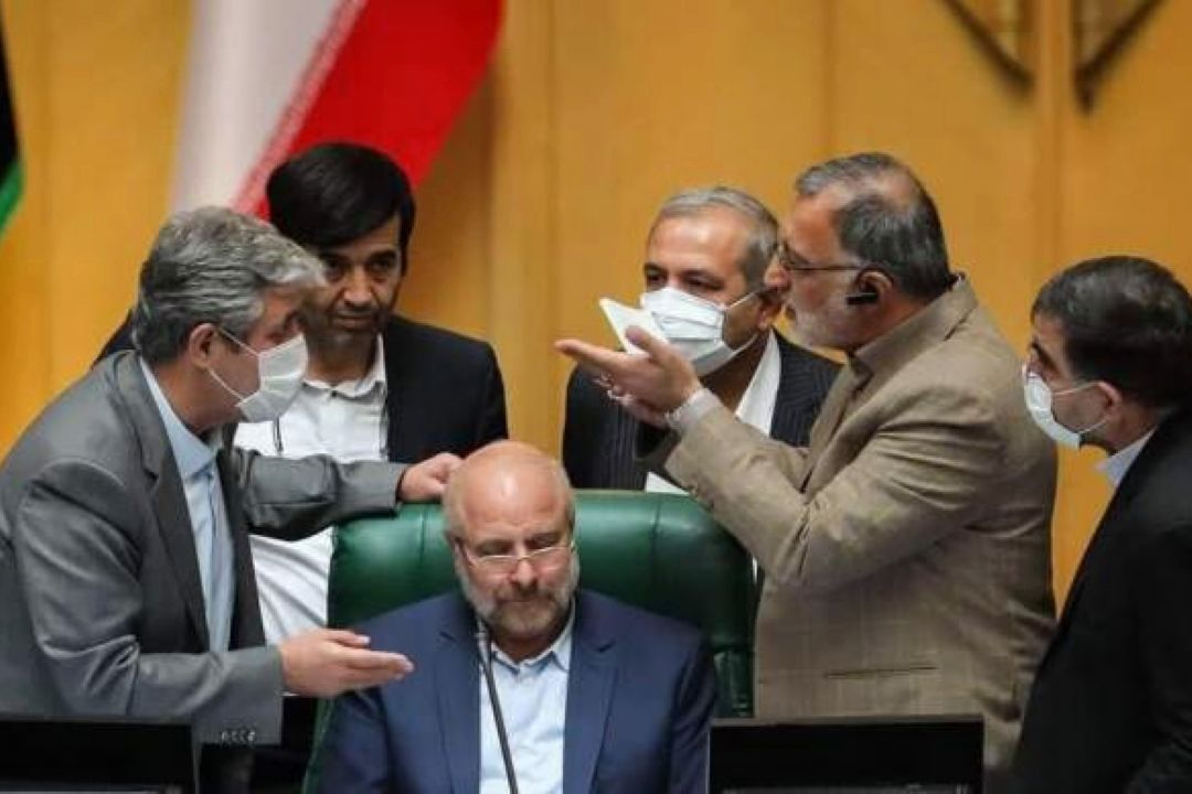  دوئل انقلابی‌های مجلس با تاجگردون در مراحل پایانی