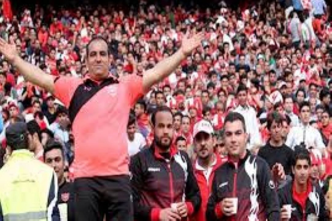 هواداران خیر پرسپولیس هوادار نیازمندان