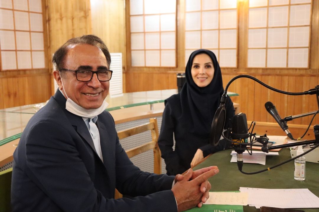 گزارش تصویری از برنامه حریر سخن
