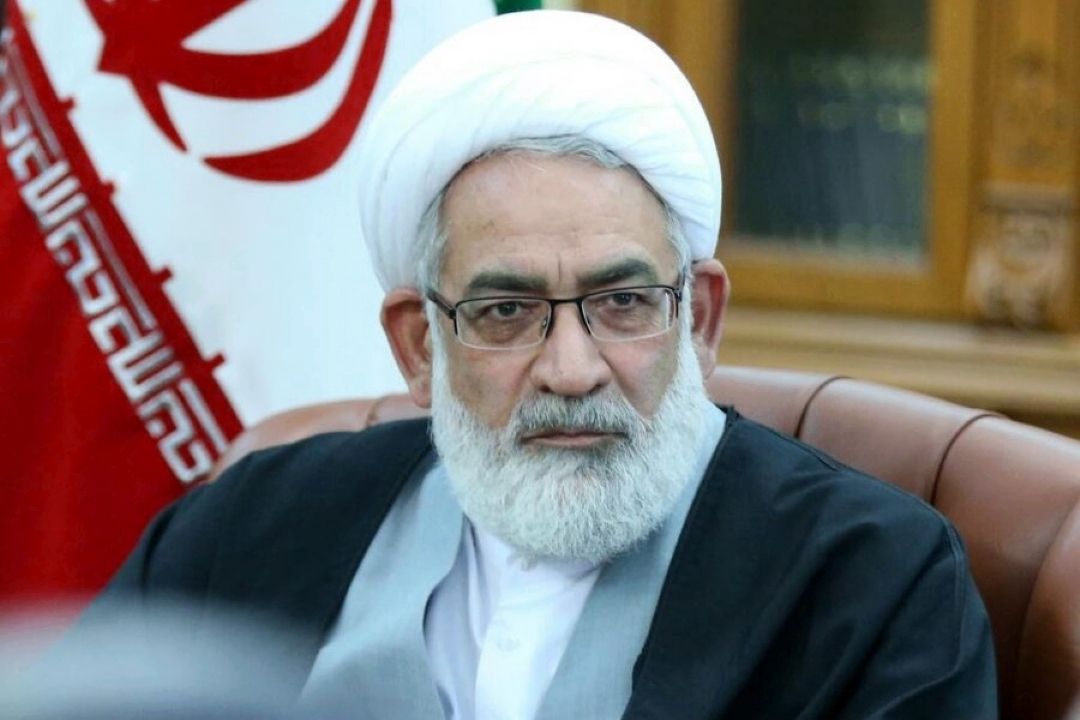 فرار مالیاتی زیاد است/ ابعاد مرگ قاضی منصوری مبهم و مشكوك است