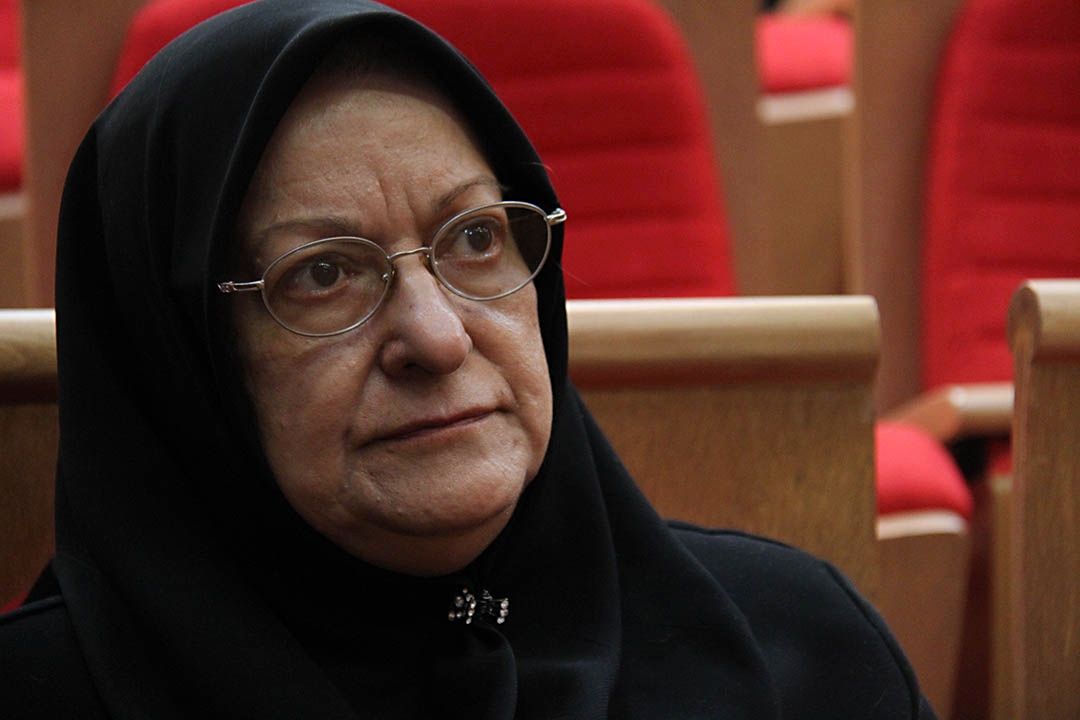 گفتگو با فرزند دكتر محمد معین در برنامه نام آوران ایران زمین
